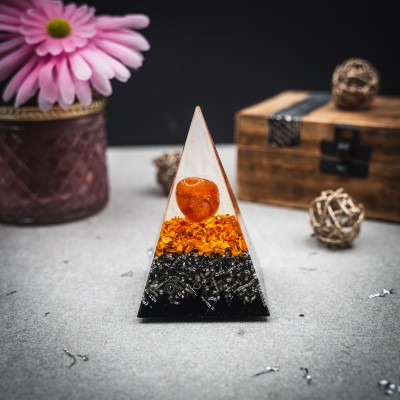 Karneol – Orgonitna Piramida